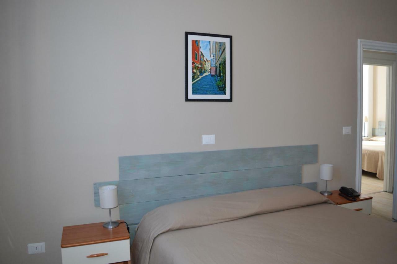 Hotel La Tavernetta Varazze Εξωτερικό φωτογραφία